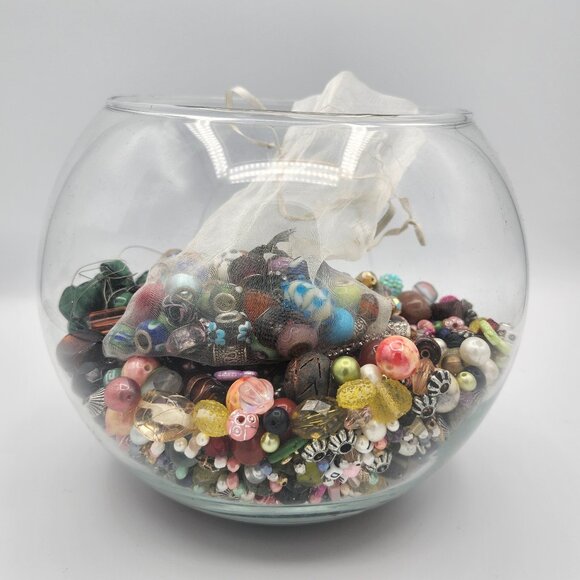 Huge Mixed Bead Lot – Glass, Stone, Acrylic, Charms & Lampwork – Jewelry Making - Picture 1 of 9